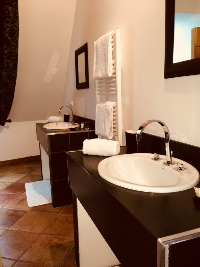 Bed and Breakfast Le Puits D'Angle Thibivillers Exterior foto